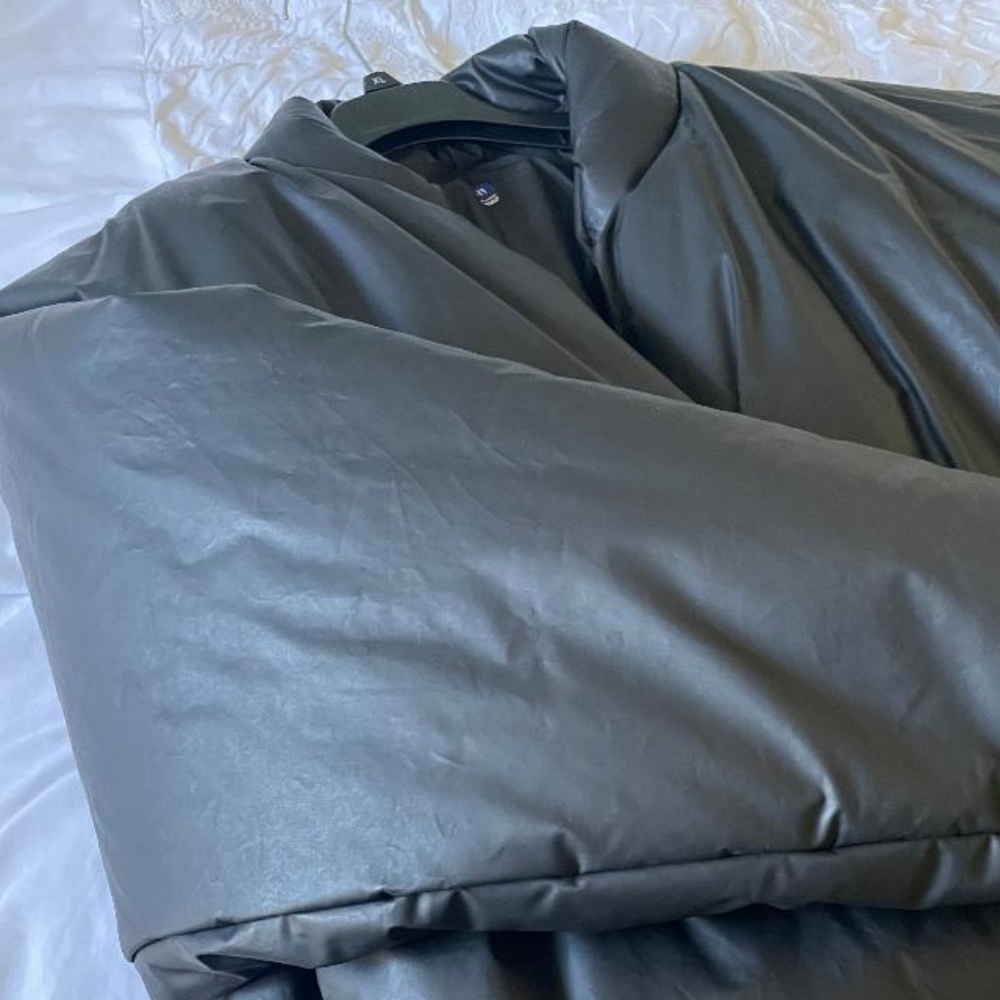 Yeezy GAP round jacket